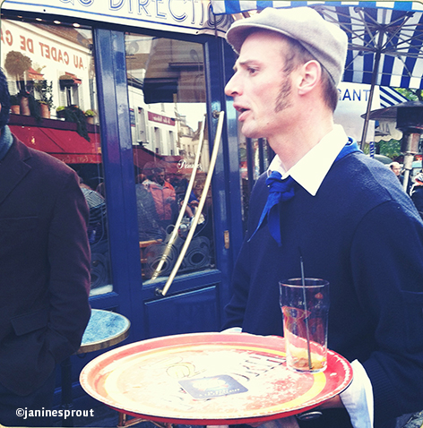 waiter Montmartre